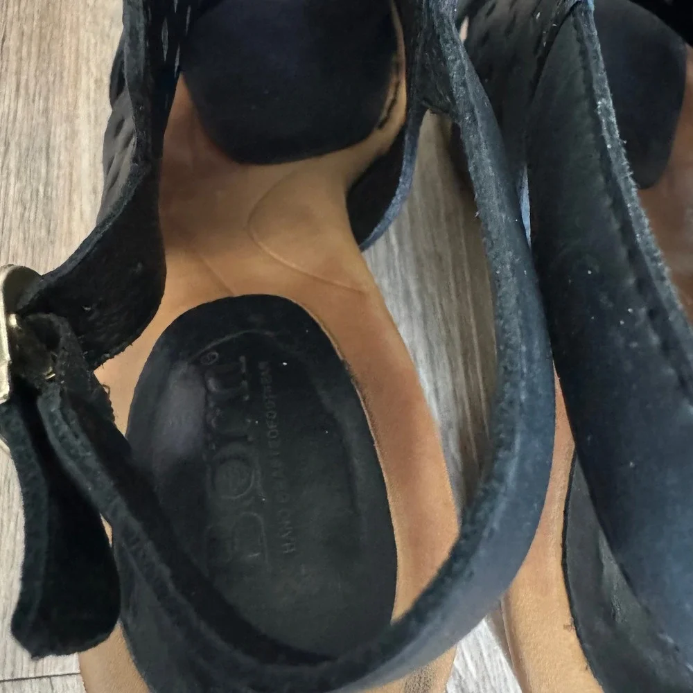 Born‎ Black Leather Havana Perforated Block Heel Slingback Sandals Size 8M